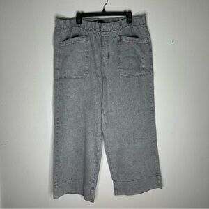 GAP cargo wide-leg jeans grey wash with an elastic waistband